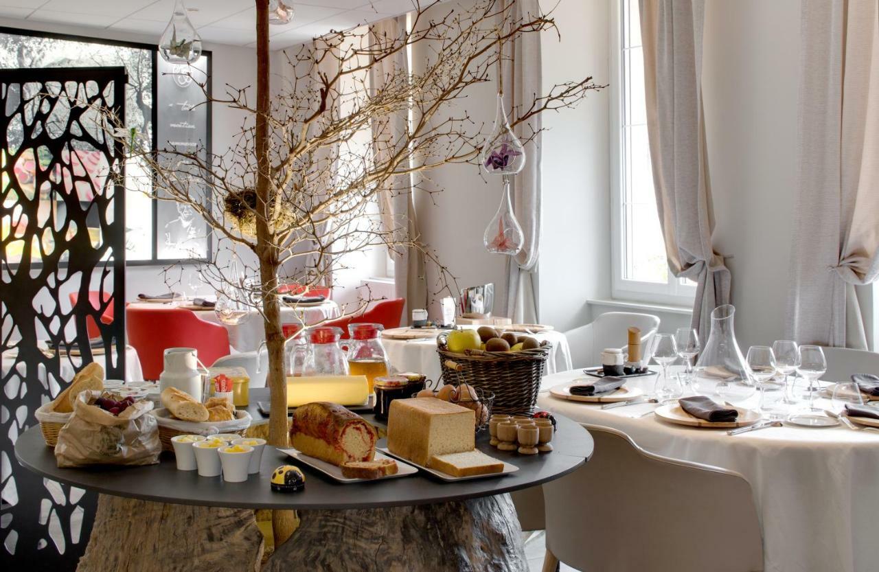 Hotel De France Montmarault Luaran gambar